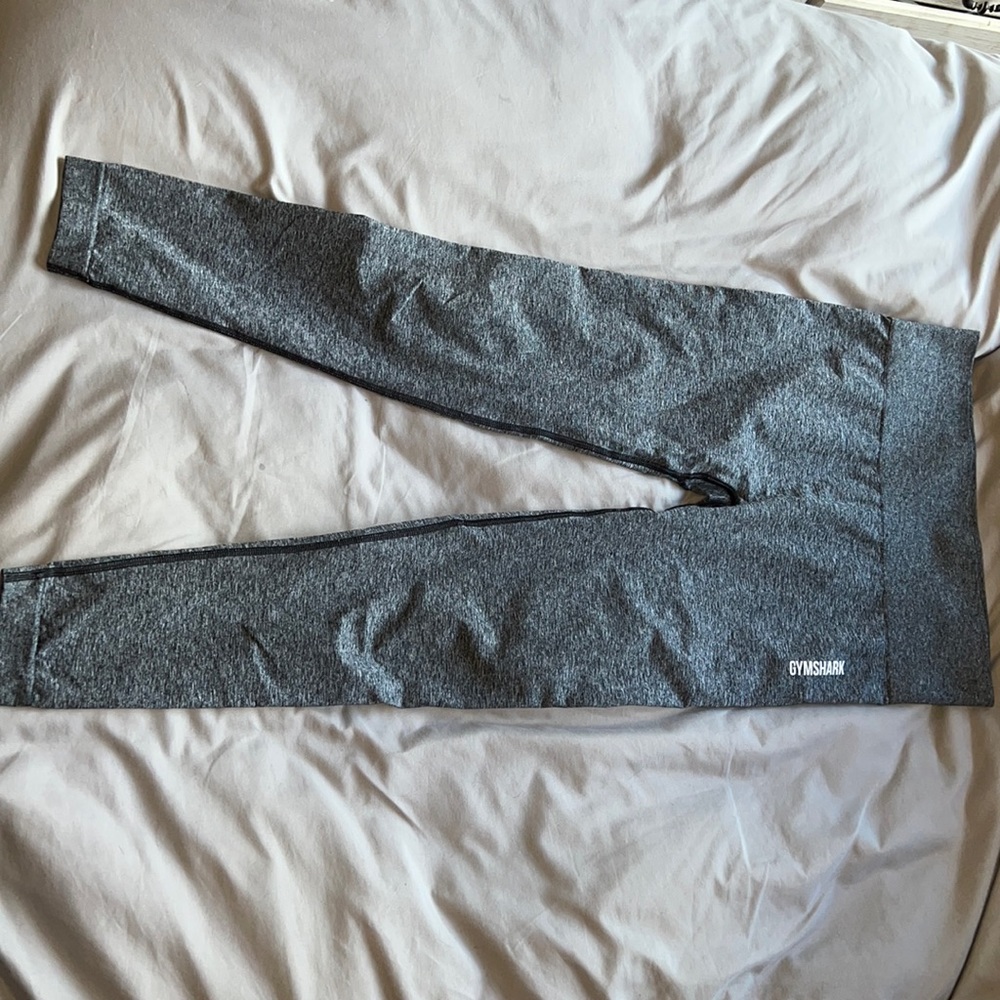 Gymshark leggings size lrg